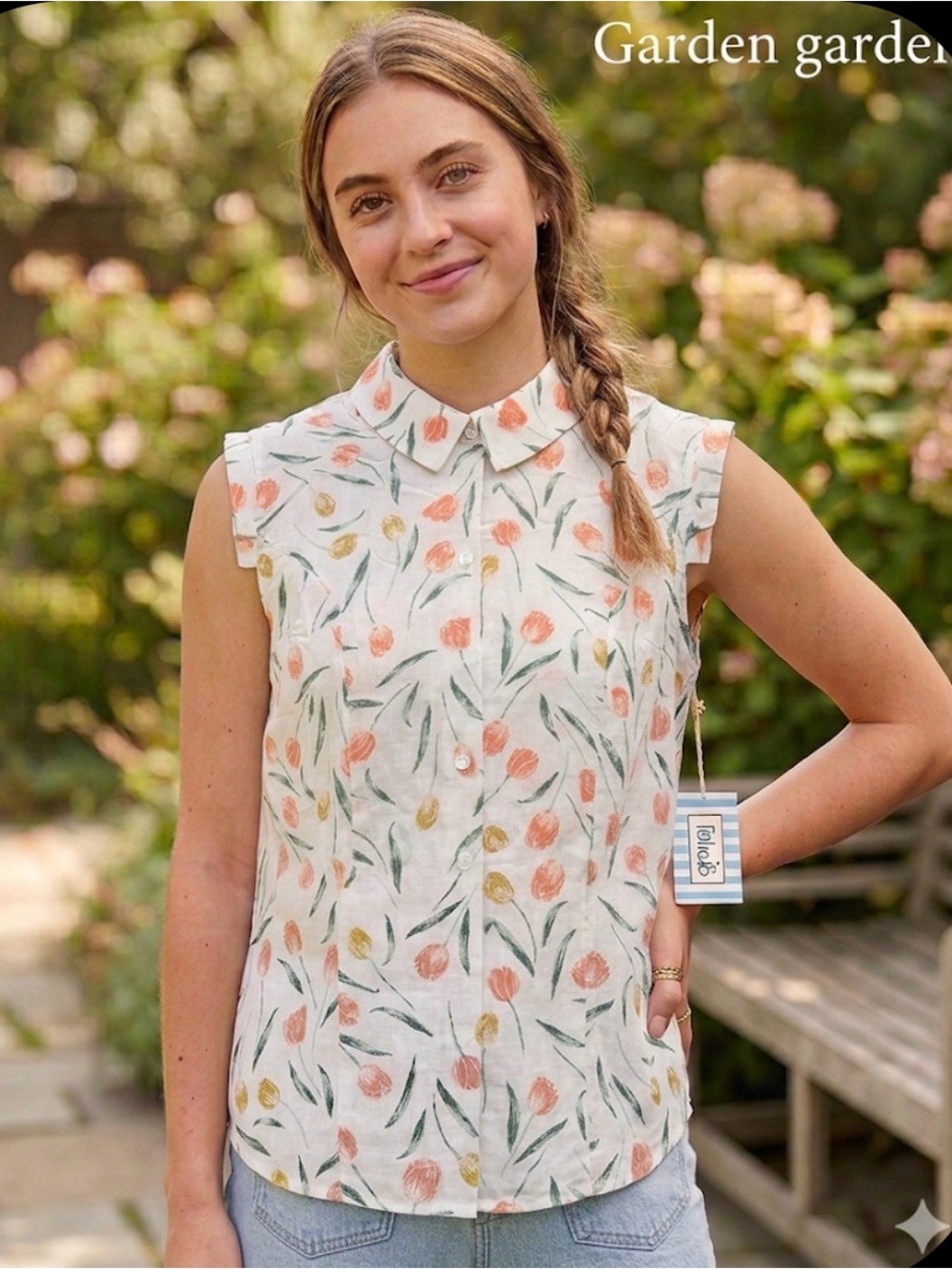 Sleeveless Floral Button-Up Blouse in Cream with Peach Tulips